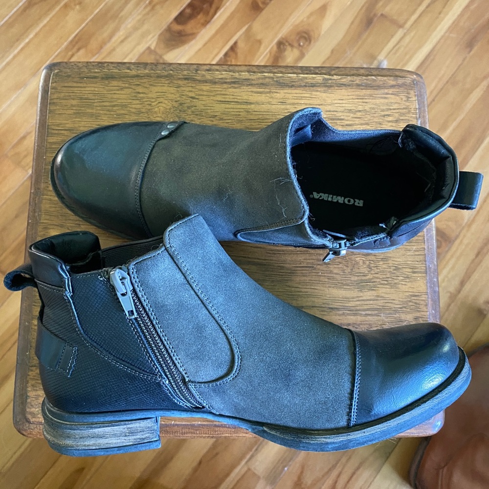 Romika Leather Booties